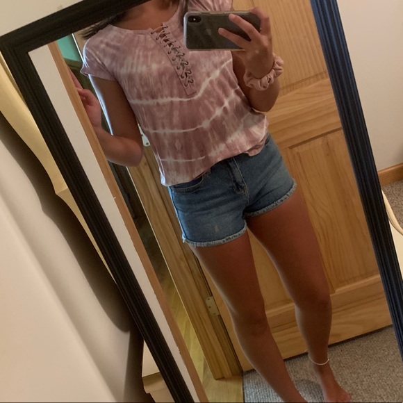 American eagle shirt and pacsun shorts - Picture 1 of 1